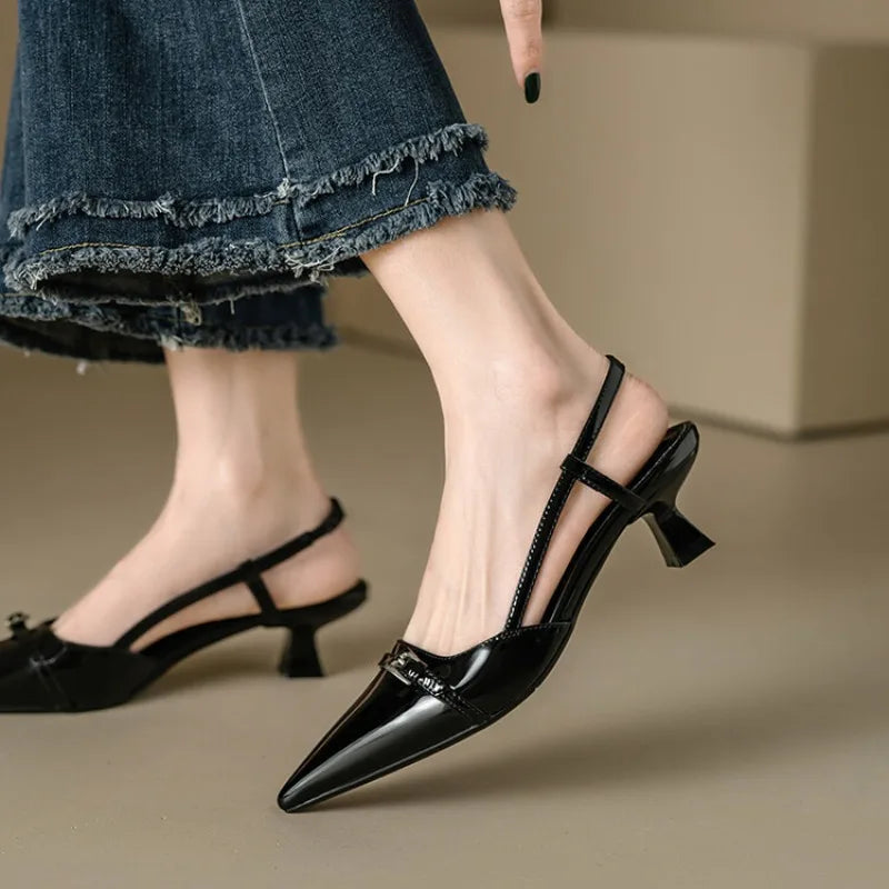 Scarpin Pérola Noir | Coleção Class
